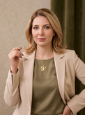 آویز حرف انگلیسی و بال پروانه